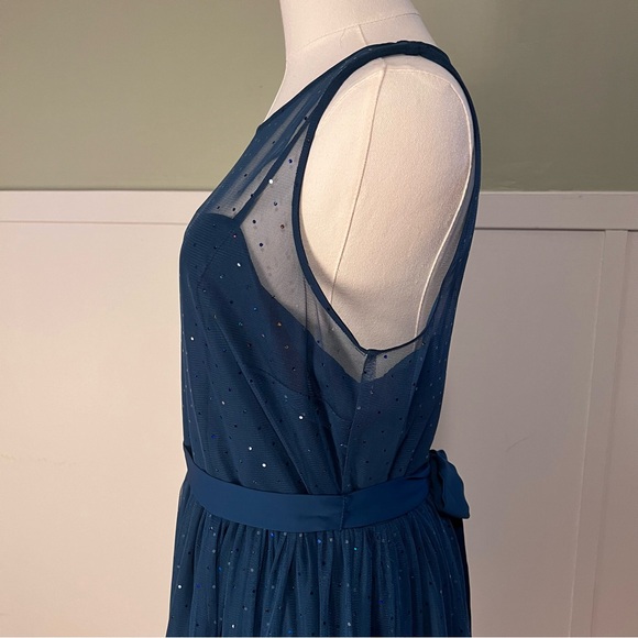 Disney Collection by Lauren Conrad size 10 sparkling crystal teal dress - Picture 10 of 10